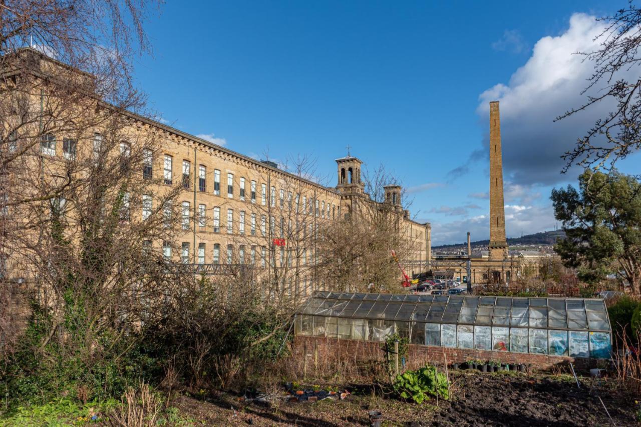 Riverside Balcony Apartment With Parking Just Minutes To Saltaire Shipley (West Yorkshire) Exteriör bild