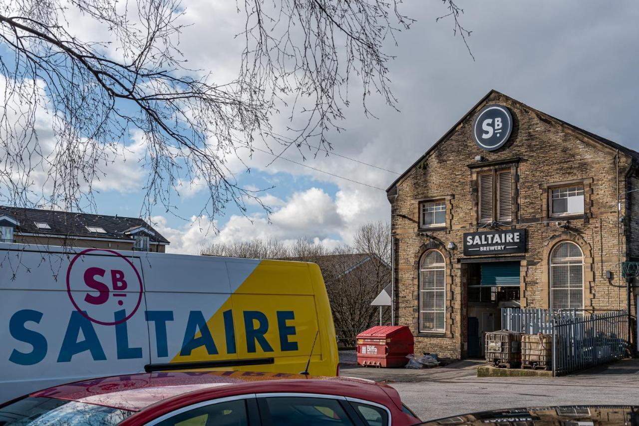 Riverside Balcony Apartment With Parking Just Minutes To Saltaire Shipley (West Yorkshire) Exteriör bild